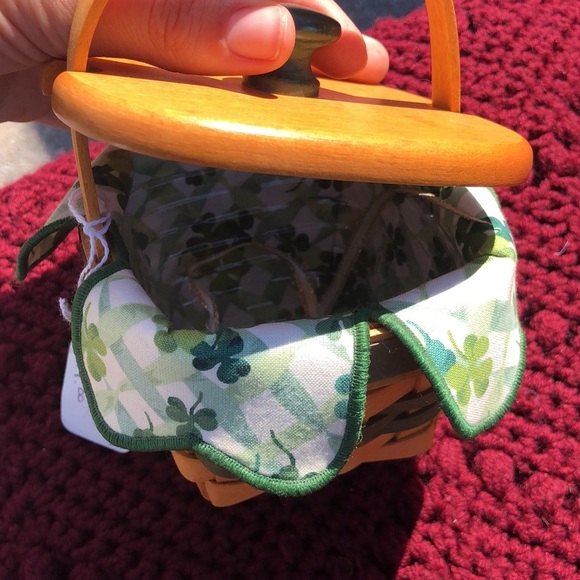 1999 Lots of Luck Basket - Picture 2 of 4